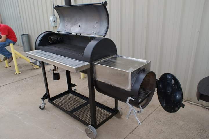Custom welded offset BBQ smoker built by JFRYE Enterprises